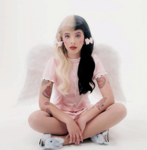 Gxxl5f0f4284 7d44 483e 86b4 0037ac110005 — All Melanie martinez's MV outfits option 10