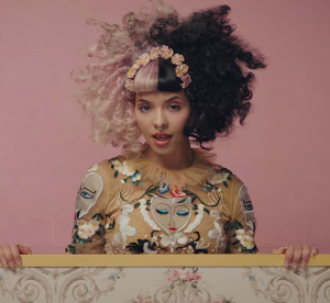 Vlcsnap 2017 09 23 19h56m30s775 — All Melanie martinez's MV outfits option 31