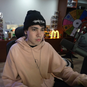 outfits de spreen en stream — option 5