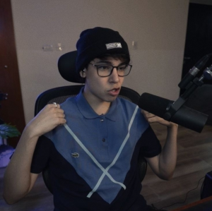 Fa85cedafaf7df4f5f3742520ca9a384 — outfits de spreen en stream option 33