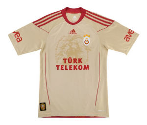 Fgs28 — Geçmişten Günümüze Süper Lig Formalar option 71