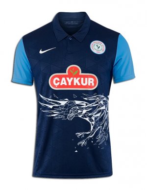 Fri6 — Geçmişten Günümüze Süper Lig Formalar option 140