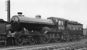 D15 — LNER Steam Engines option 54