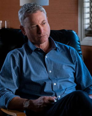 Dr Robert Ellmanjpg — 13 Reasons Why Characters option 17
