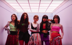 Red Velvet Zimzalabim Mv 920x584jpg — 2018-2019 Girl Group Songs option 26