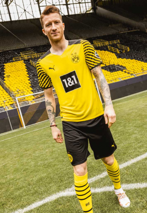 Dortmund Home Kitjpg — 21/22 Football Kits option 28