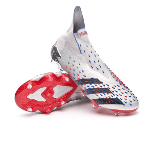 Bota Adidas Predator Freak Fg Plata 0jpg — 25 Botas de Fútbol desde el 1920-2022 option 9