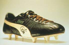 Descarga 6jpeg — 25 Botas de Fútbol desde el 1920-2022 option 12
