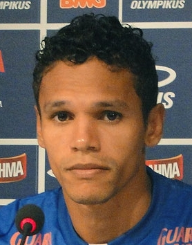 41jpg — Atacantes no Cruzeiro - 2008 a 2022 option 35