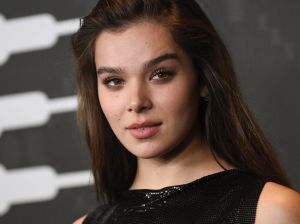 Hailee Stienfeldjpeg — Best Actors and Actresses of the 2010's option 23