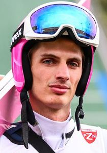 210x300q801572478479kozisekcestmirjpg — Best ski jumpers tier list option 9