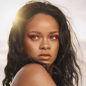 7881e38c5c4d3b75d304ccd1f89a27a0jpg — BIPOC Hot Celebrities: Bi Edition (Clean) option 8