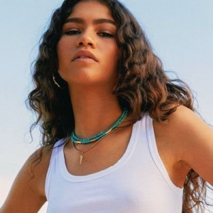 Xikswiz400x400jpg — BIPOC Hot Celebrities: Bi Edition (Clean) option 97