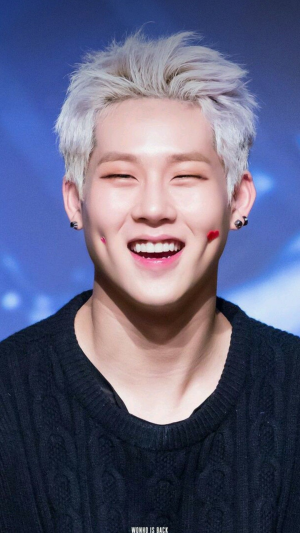 A051b24c Fe7c 4bed 896e 6fe2a5150b17jpeg — Boy Group Visuals option 17