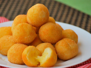Bolinha De Queijojpg — Brazilian Food option 2