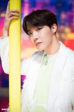 5fb06525 24fa 40bb 8df5 09b94a22bf48jpeg — BTS Eras that they dyed their hair. option 35