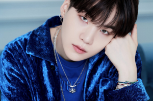 Eb5b6073 3d8f 49ac Bfa5 03d59f24933ejpeg — BTS Eras that they dyed their hair. option 82