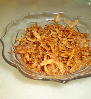 Crisp Fried Onions For Biryanijpg — Burger ingredients option 6