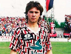 245753colonnanquemulticolor1993jpg — Camisetas raras del fútbol argentino option 3