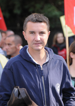 800px Olivierbesancenotbythomasbressoncroppedjpg — Candidats potentiels à la prochaine présidentielle française option 23