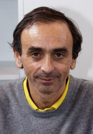 800px Paris Salondulivre2012 Ericzemmour 001jpg — Candidats potentiels à la prochaine présidentielle française option 24