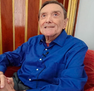 Carlos Pueblo Rolanjpg — Cantantes de cuarteto option 8
