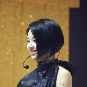 3bf6489e D456 46bd Afe9 F6622dcf92f0jpeg — chaeyoung hair option 4