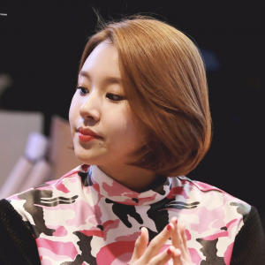 4529fe03 E542 46f6 B360 33bc097874acjpeg — chaeyoung hair option 5