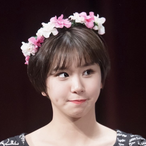 C93c829f 3efe 41f9 9781 41a90b4a6535jpeg — chaeyoung hair option 20