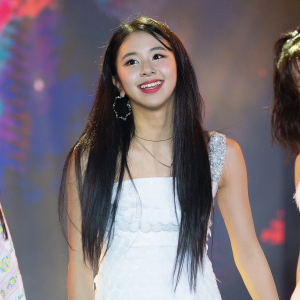 D87b2b9b 2091 4145 8010 8af1eb55c05ejpeg — chaeyoung hair option 21