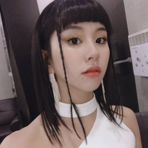 F538c25b 5815 4ea1 Acf8 Fe2724ec83d7jpeg — chaeyoung hair option 22
