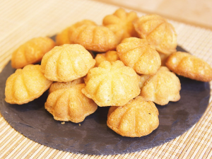 Kuih Bahulujpg — CNY SNACKS 2021 option 16