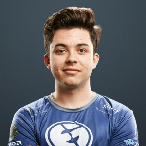 400 34jpeg — CSGO players april 2020 option 26