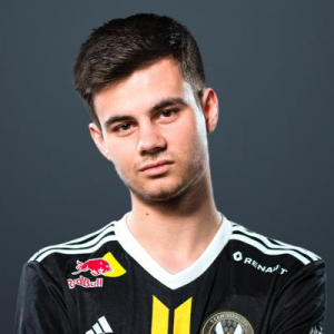 400 52jpeg — CSGO players april 2020 option 44