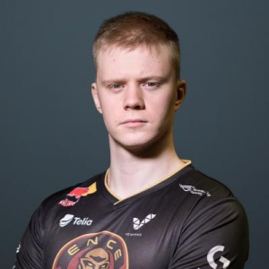 400 69jpeg — CSGO players april 2020 option 62