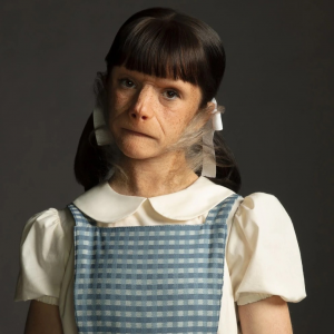 Dorothyspinnerdoompatroltvseries0001jpg — Doom Patrol Characters option 7