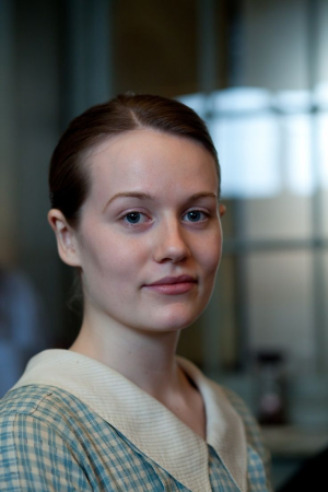 Ivystuartjpg — Downton Abbey Characters option 22