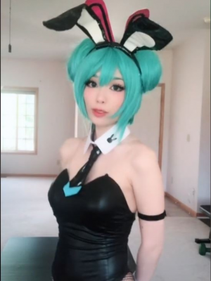 Miku Bunny444jpg — Emiru Cosplay long option 74