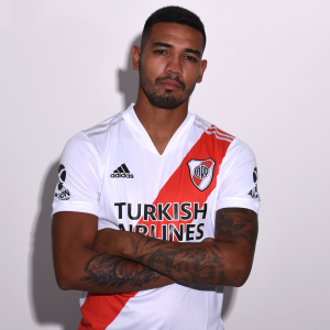 20210219180805jpg — Facha de River 2021 option 26