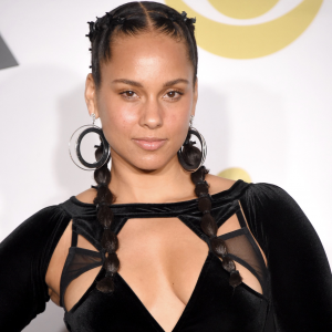 Ab461faa 6258 453c A897 F81e0ad91274jpeg — Female Artists Ranked option 26