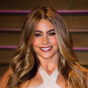 Zz158646812108c0d764 A6b6 46c2 B39b 5d5b18ab8c9ejpeg — Female Celebrities option 80