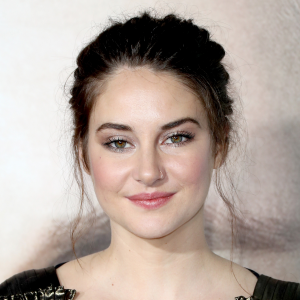 Zz158646835010831105 F1cd 4e60 8299 306e74f54b92jpeg — Female Celebrities option 160
