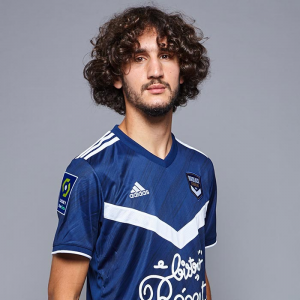R 12jpg — football wonderkids option 53