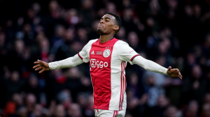 R 4jpg — football wonderkids option 74