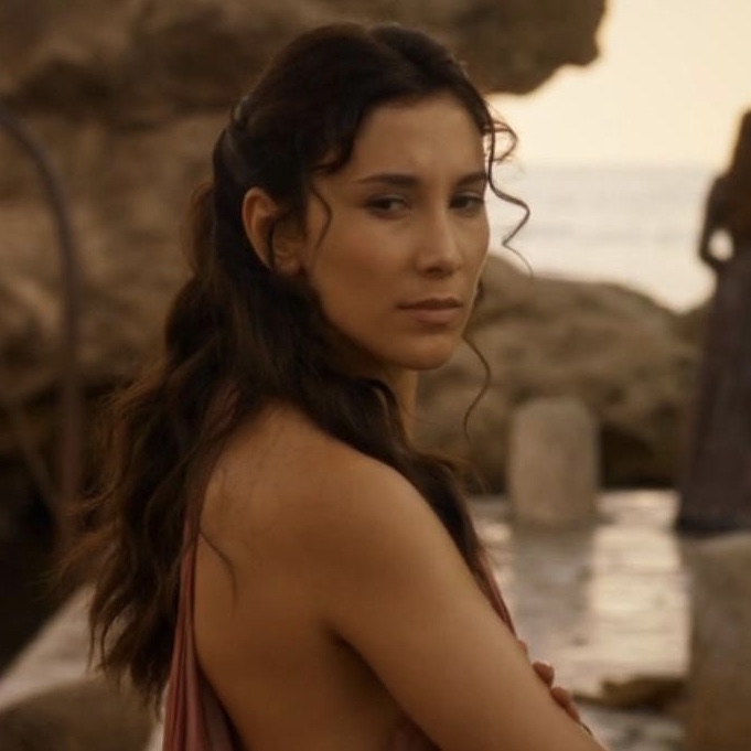 Zz155847654580f73888 35e9 4f99 92d8 Bb07d7787922jpeg — Game of Thrones Women option 34