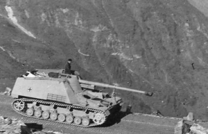 Q Nashorn Hornissejpg — German World War 2 Tanks option 17