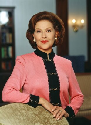 Kelly Bishop Emily Gilmorejpg — gilmore girls characters option 16
