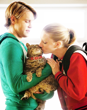 Tumblrmkc9y9wgcr1rwf1auo1500png — glee ships option 61