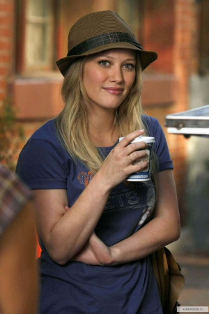 Edab98f9f9b68ed0cc326248d561400bjpg — Gossip Girl option 15
