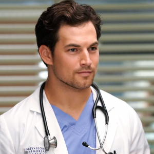 Delucajpeg — Grey's anatomy all characters option 18